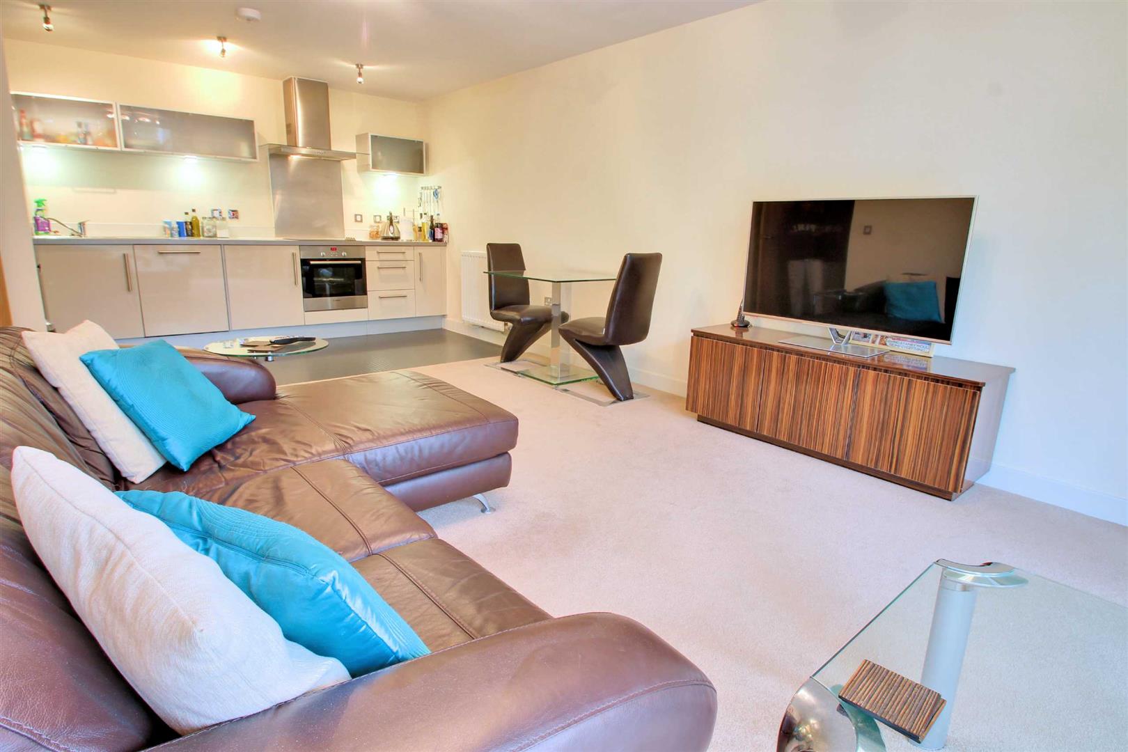 Merrivale Mews, Central Milton Keynes